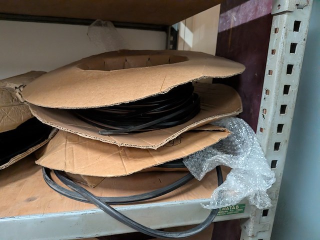 Partij diverse rubber profielen - afbeelding 29 van  31