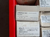 Partij diverse schakelaar efector - afbeelding 18 van  22