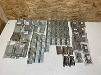 Partij diverse scharnieren (84x) - afbeelding 1 van  18