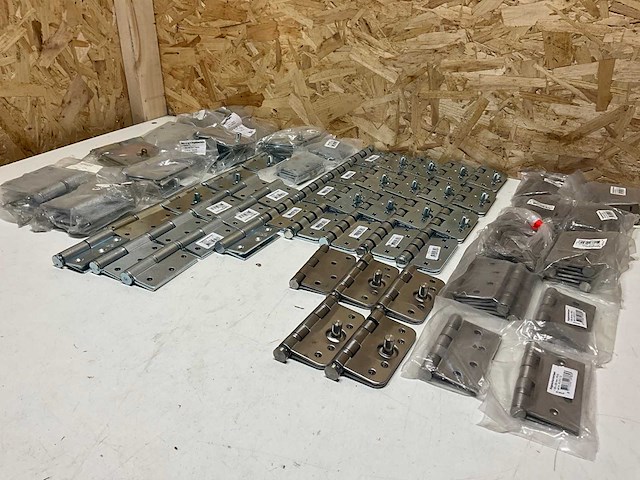 Partij diverse scharnieren (84x) - afbeelding 11 van  18