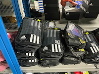 Partij diverse scheenbeschermers adidas/nike/puma/etc (269x) - afbeelding 5 van  24