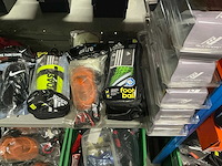 Partij diverse scheenbeschermers adidas/nike/puma/etc (269x) - afbeelding 20 van  24