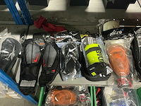 Partij diverse scheenbeschermers adidas/nike/puma/etc (269x) - afbeelding 21 van  24