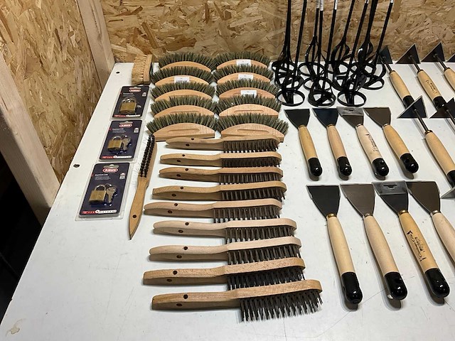 Partij diverse schilderstoebehoren (60x) - afbeelding 10 van  16