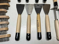 Partij diverse schilderstoebehoren (60x) - afbeelding 16 van  16