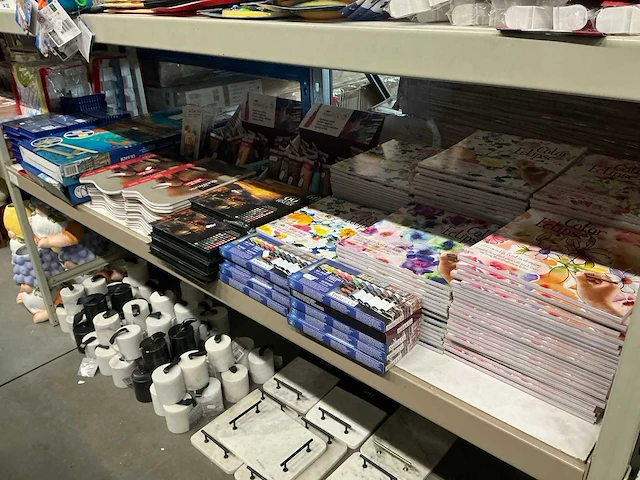 Partij diverse schilder/teken items (283x) - afbeelding 1 van  14