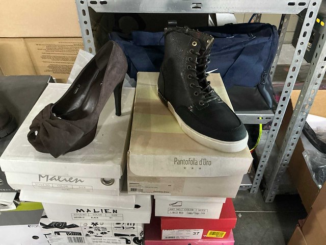 Partij diverse schoenen (18x) - afbeelding 3 van  12