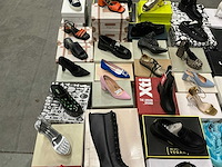 Partij diverse schoenen (63x) - afbeelding 13 van  14