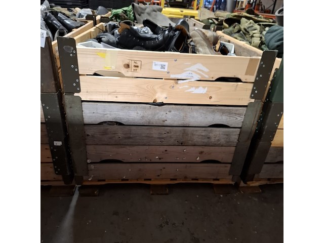 Partij diverse schoenen defensie, meindl /lowa /defensie/haix, van alles - afbeelding 4 van  11