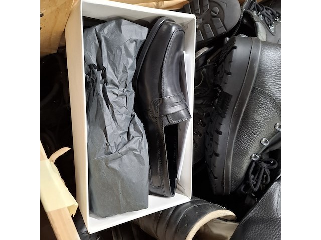 Partij diverse schoenen defensie, meindl /lowa /defensie/haix, van alles - afbeelding 7 van  11