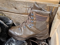 Partij diverse schoenen defensie, meindl /lowa /defensie/haix, van alles - afbeelding 10 van  11