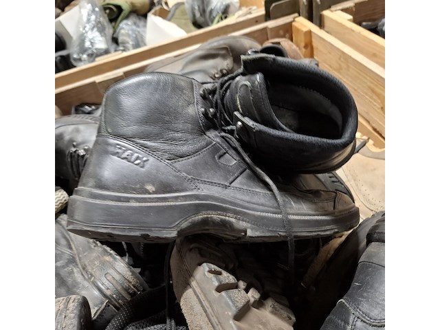 Partij diverse schoenen defensie, meindl /lowa /defensie/haix - afbeelding 11 van  11