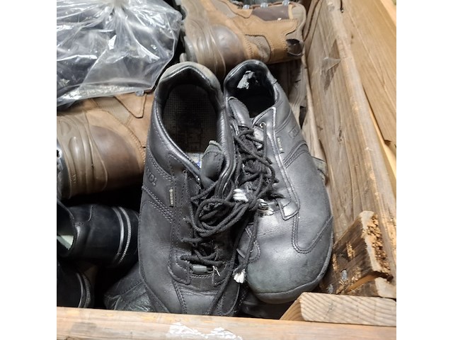 Partij diverse schoenen defensie, meindl /lowa /defensie/haix - afbeelding 9 van  12