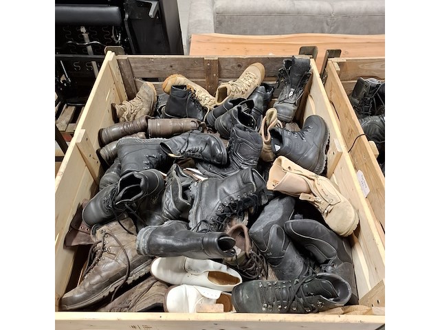 Partij diverse schoenen defensie, meindl, lowa, haix, emma - afbeelding 4 van  5