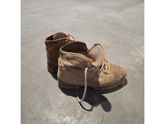 Partij diverse schoenen defensie , meindl / lowa / haix / emma - afbeelding 3 van  4