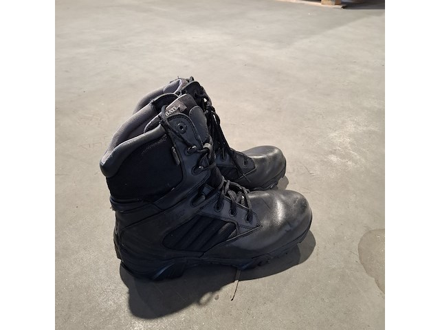 Partij diverse schoenen defensie , meindl / lowa / haix / emma - afbeelding 4 van  4