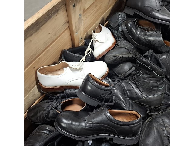 Partij diverse schoenen defensie, meindl / lowa / haix - afbeelding 5 van  9