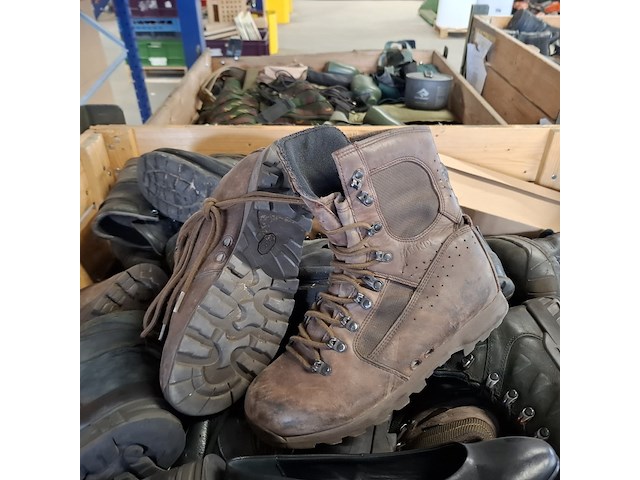 Partij diverse schoenen defensie, meindl / lowa / haix - afbeelding 5 van  10