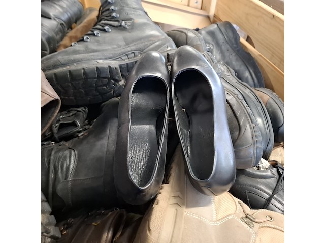 Partij diverse schoenen defensie, meindl / lowa / haix - afbeelding 6 van  10