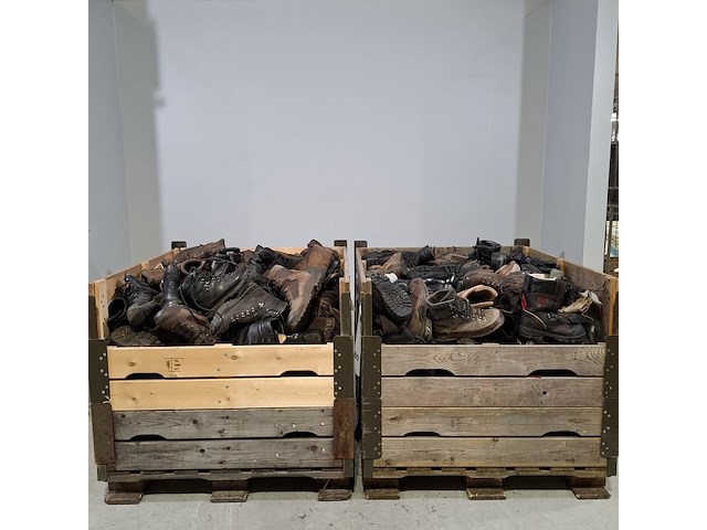 Partij diverse schoenen - afbeelding 1 van  9