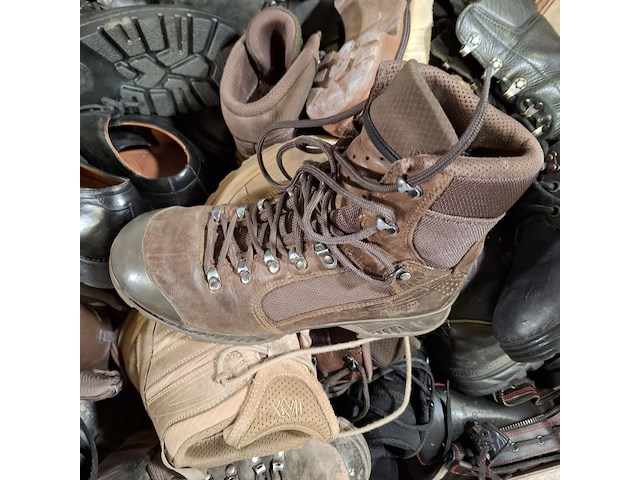 Partij diverse schoenen - afbeelding 8 van  9