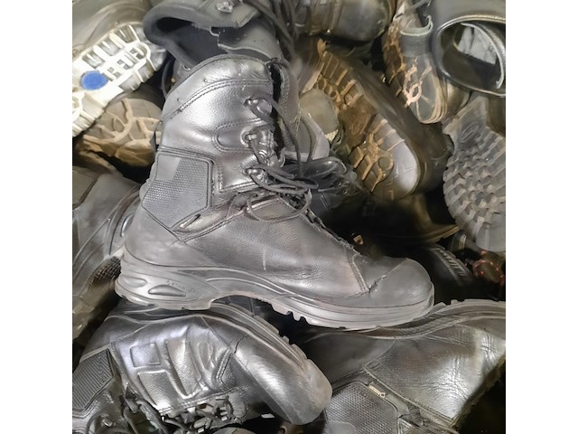 Partij diverse schoenen - afbeelding 5 van  9