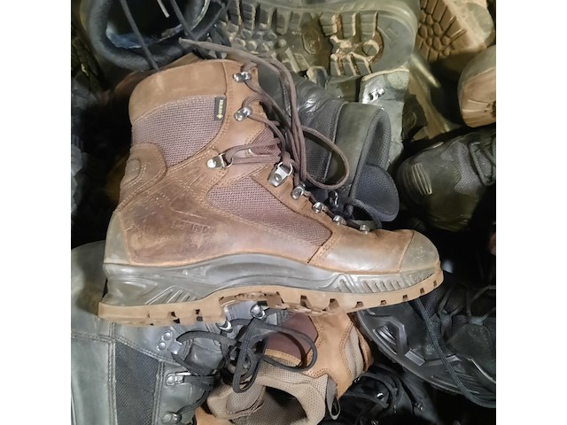 Partij diverse schoenen - afbeelding 8 van  9