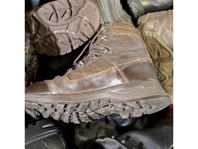 Partij diverse schoenen - afbeelding 5 van  10