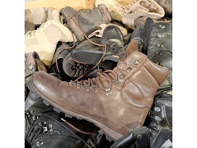 Partij diverse schoenen - afbeelding 5 van  7