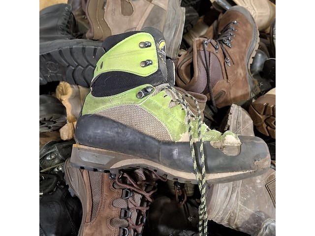 Partij diverse schoenen - afbeelding 2 van  11