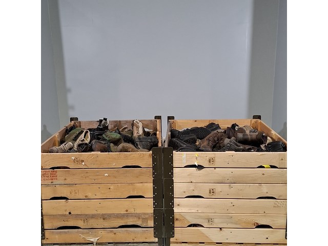 Partij diverse schoenen - afbeelding 1 van  11
