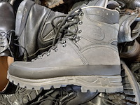 Partij diverse schoenen - afbeelding 8 van  13