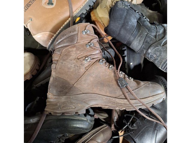 Partij diverse schoenen - afbeelding 2 van  11