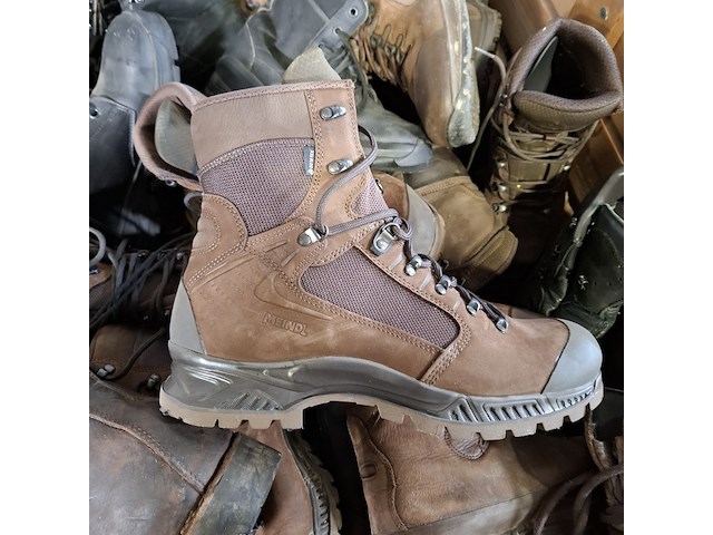 Partij diverse schoenen - afbeelding 5 van  11