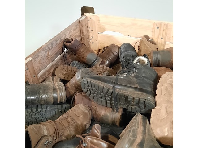 Partij diverse schoenen - afbeelding 2 van  12