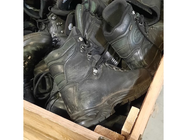 Partij diverse schoenen - afbeelding 7 van  8