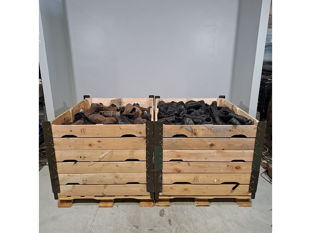 Partij diverse schoenen - afbeelding 1 van  13