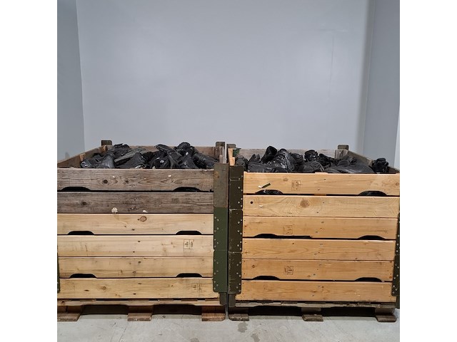 Partij diverse schoenen - afbeelding 1 van  11