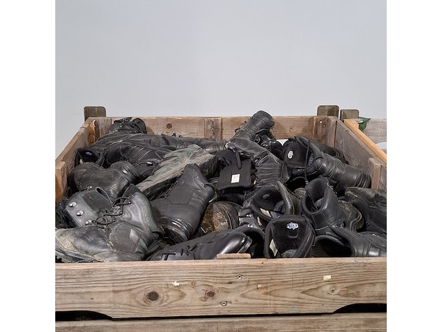 Partij diverse schoenen - afbeelding 5 van  11