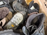Partij diverse schoenen - afbeelding 6 van  15