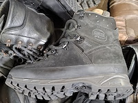 Partij diverse schoenen - afbeelding 4 van  12