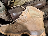 Partij diverse schoenen - afbeelding 7 van  12