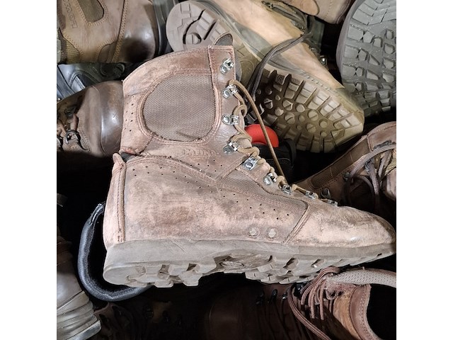 Partij diverse schoenen - afbeelding 7 van  11