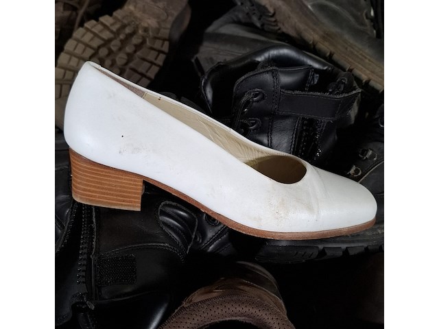 Partij diverse schoenen - afbeelding 8 van  11