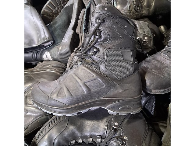 Partij diverse schoenen - afbeelding 13 van  13