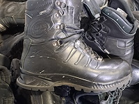 Partij diverse schoenen - afbeelding 7 van  13