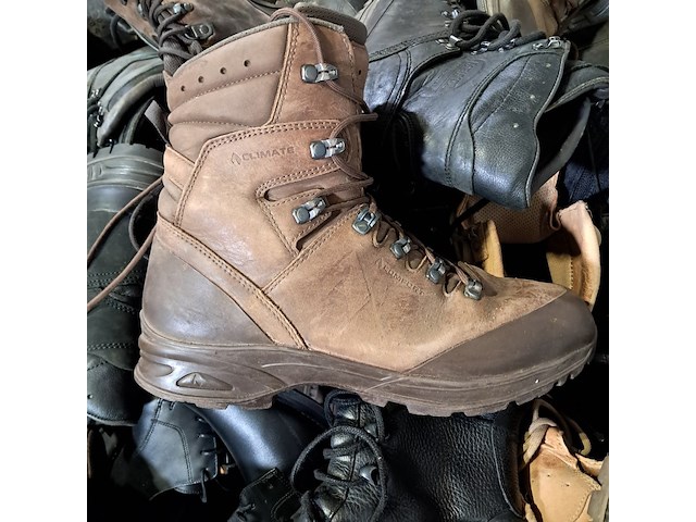 Partij diverse schoenen - afbeelding 13 van  13