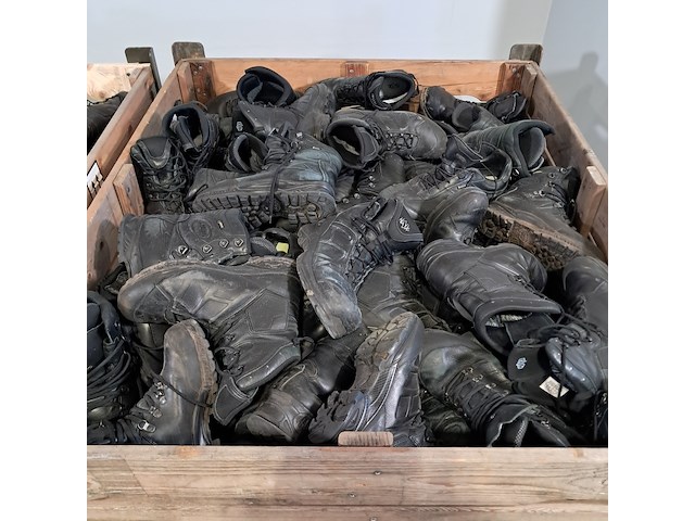 Partij diverse schoenen - afbeelding 3 van  10