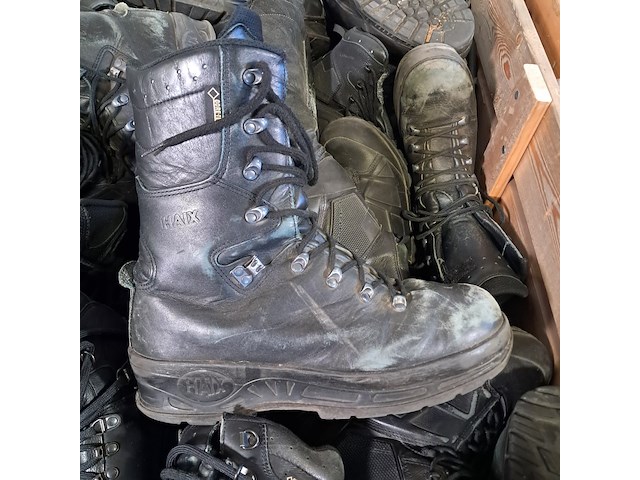 Partij diverse schoenen - afbeelding 5 van  10