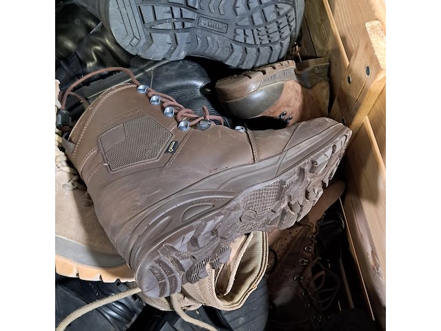 Partij diverse schoenen - afbeelding 8 van  11